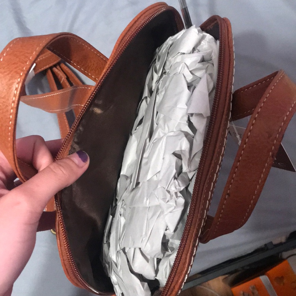 B.O.C. Purse - Picture 3 of 5